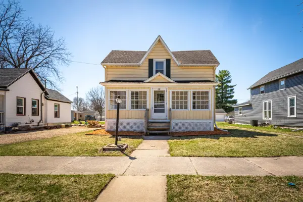 631 Pearl St, Sparta, WI 54656