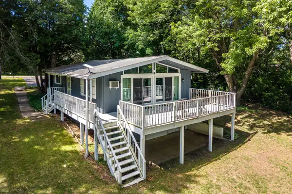 1642 S Shore Dr, Strongs Prairie, WI 54613