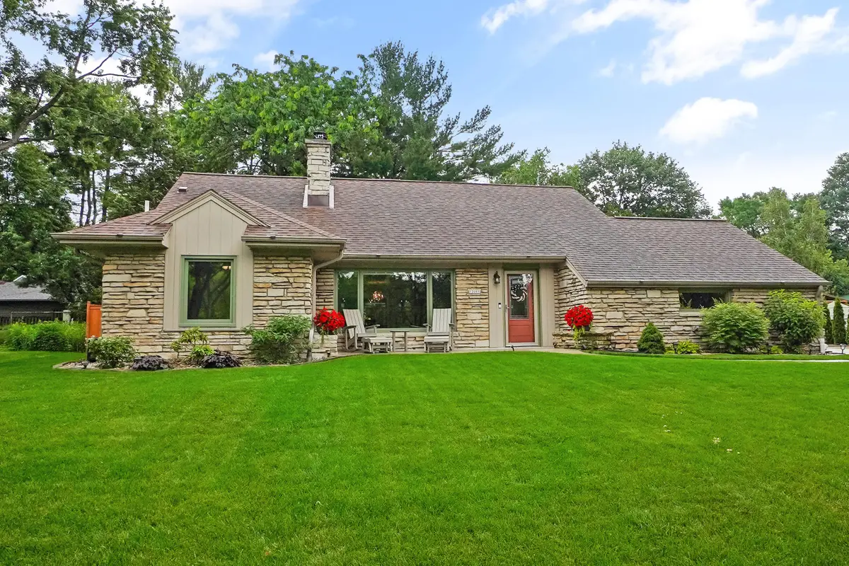 12001 W Underwood Pkwy, Wauwatosa, WI 53226 - #1