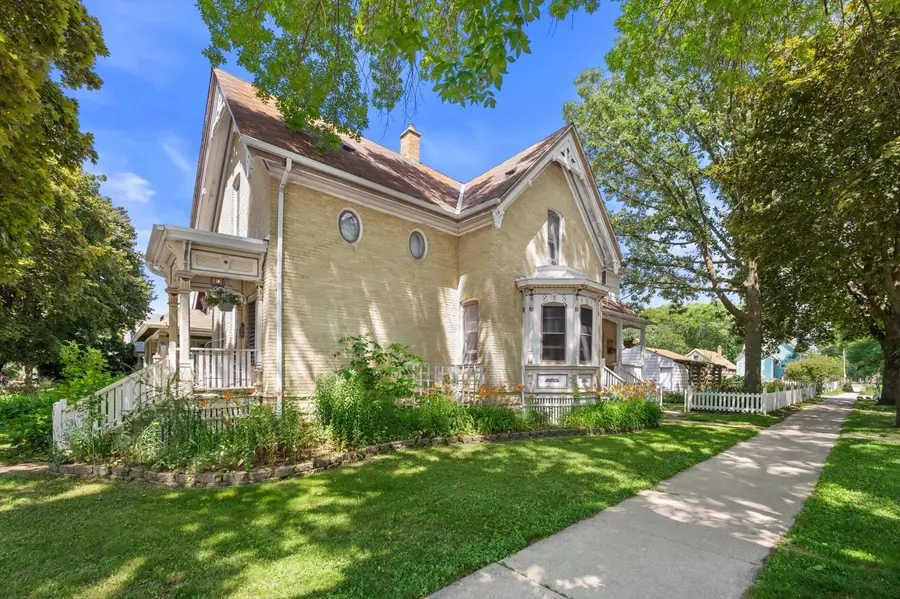 3174 S Herman St, Milwaukee, WI 53207 - #2