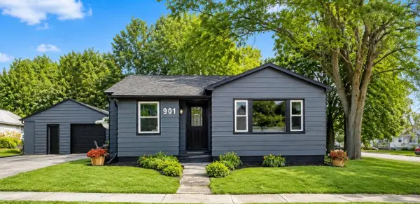 901 Clark St, Watertown, WI 53094