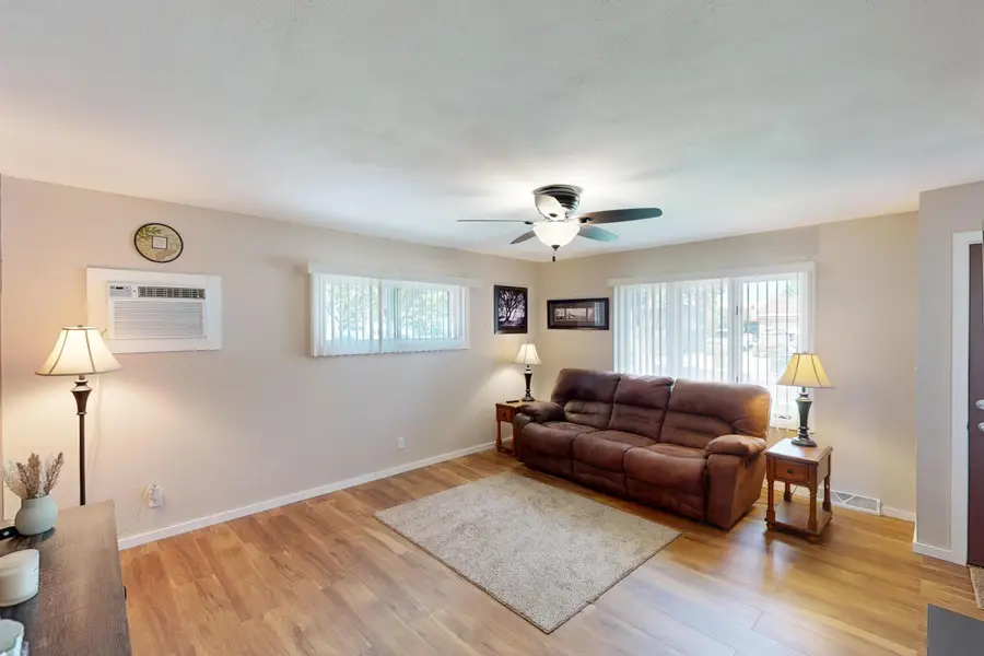 927 Peterson St, Fort Atkinson, WI 53538 - #2