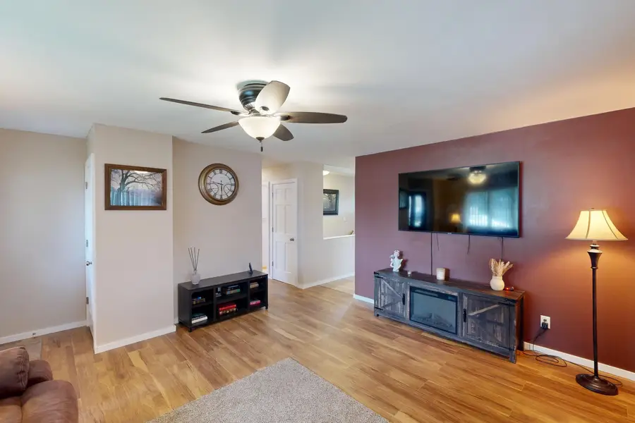 927 Peterson St, Fort Atkinson, WI 53538 - #3