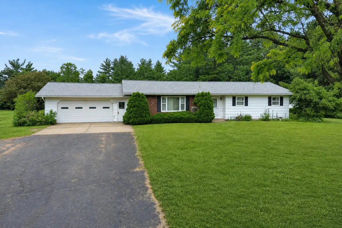 N4870 State Highway 54, Albion, WI 54615 - #1