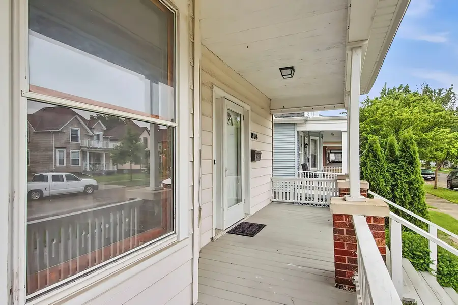1503 Thurston Ave, Racine, WI 53405 - #3