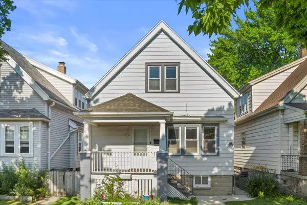 2918 S 7th St, Milwaukee, WI 53215