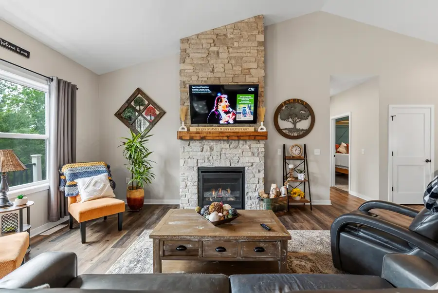 387 Drumlin Loop, Ripon, WI 54971 - #3