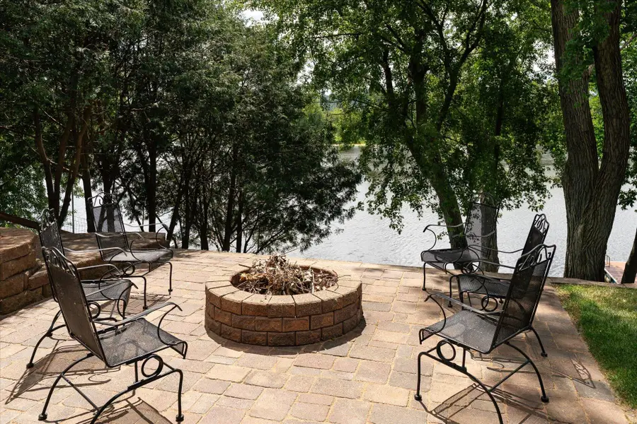 2529 Baumgartner Dr, Campbell, WI 54603 - #3