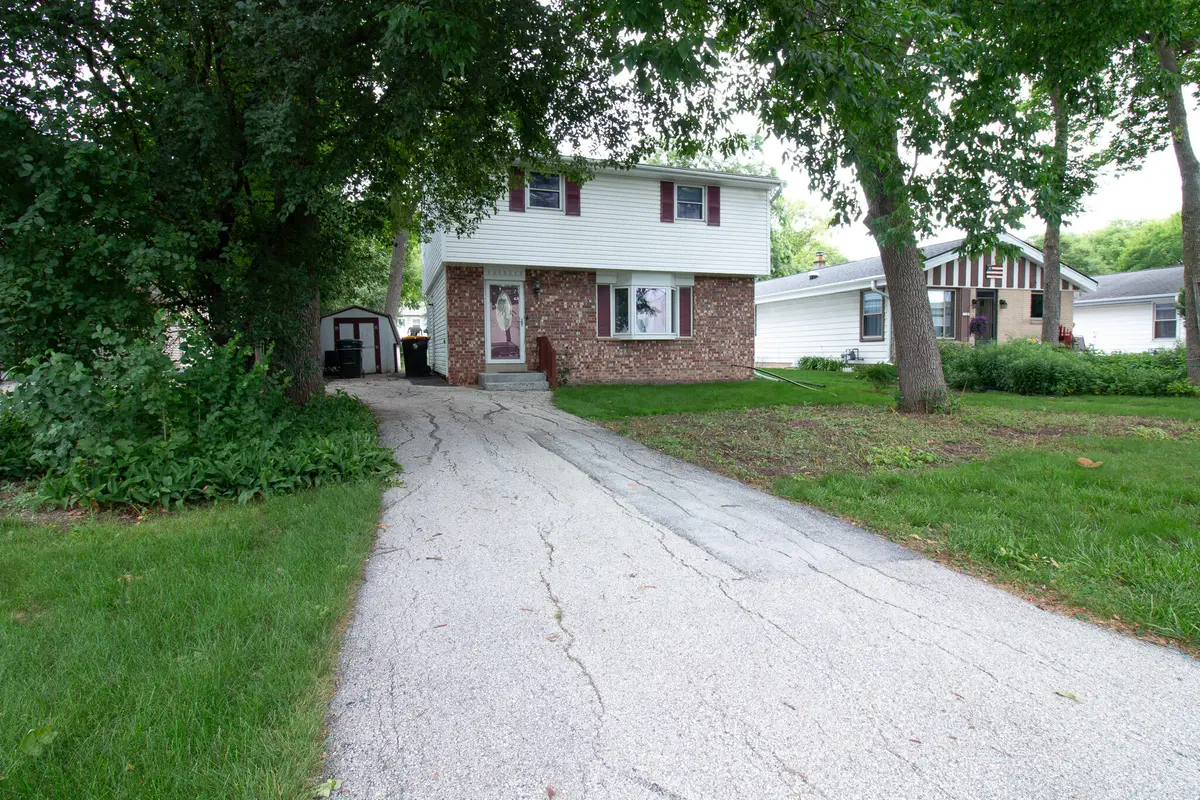 11634 W Dearbourn Ave, Wauwatosa, WI 53226 - #1