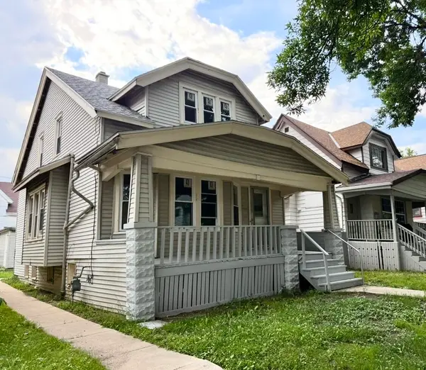 1323 S 37th St, Milwaukee, WI 53215