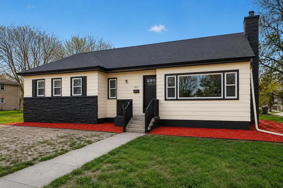 4575 N 46th St, Milwaukee, WI 53218 - #2