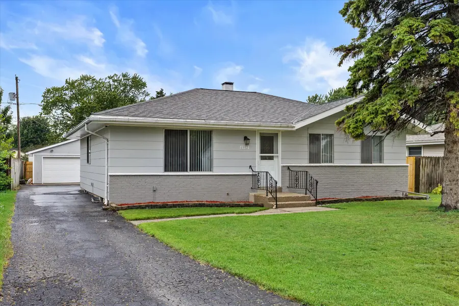 6902 Brian Dr, Caledonia, WI 53402 - #2