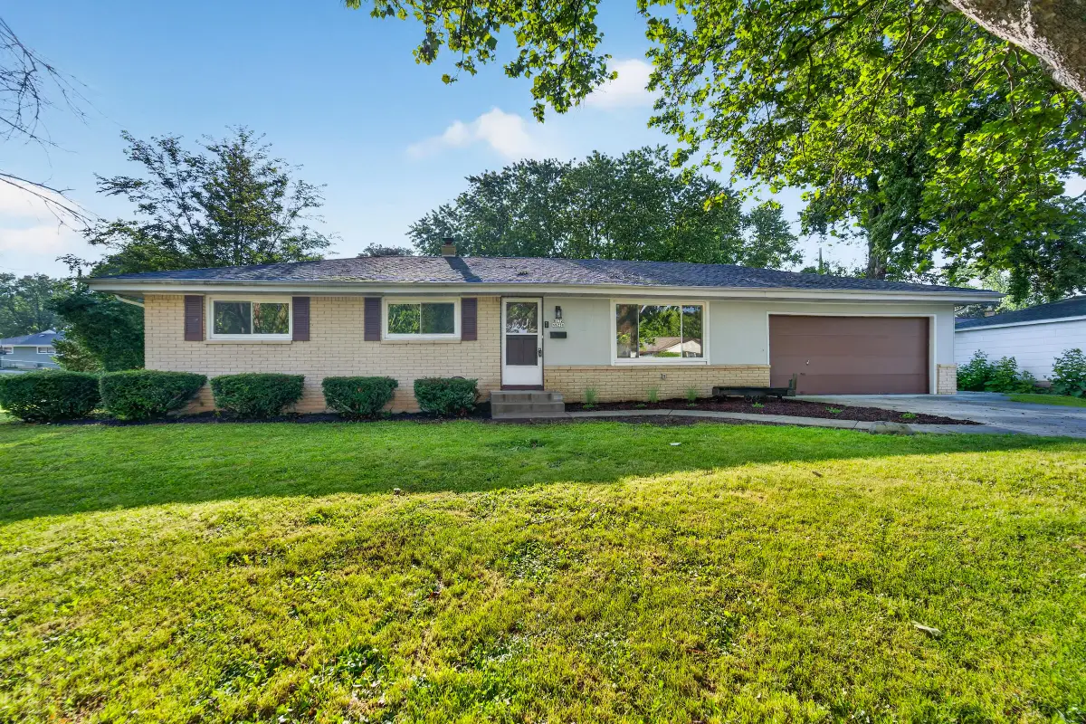 W172N9256 Shady Ln, Menomonee Falls, WI 53051 - #1