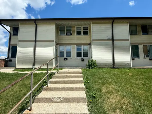 8836 N 95th St, Milwaukee, WI 53224