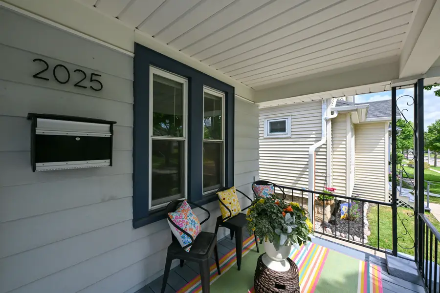 2025 S 71st St, West Allis, WI 53219 - #3