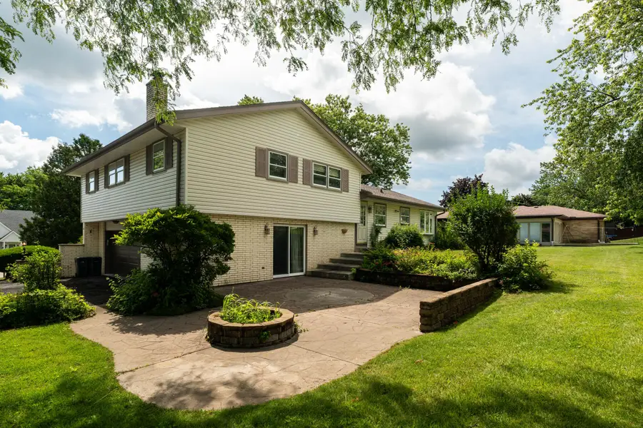 4514 Ridgecrest Dr, Mount Pleasant, WI 53403 - #3