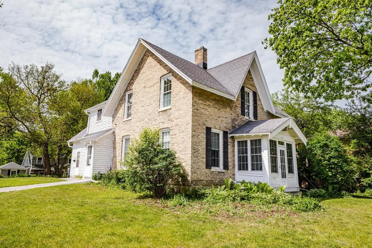 8513 W North Ave, Wauwatosa, WI 53226 - #1