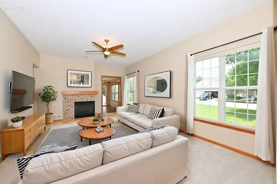 N57W24093 N Sycamore Cir, Sussex, WI 53089 - #2