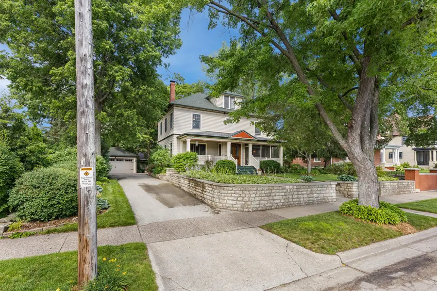 218 14th St S, La Crosse, WI 54601 - #3