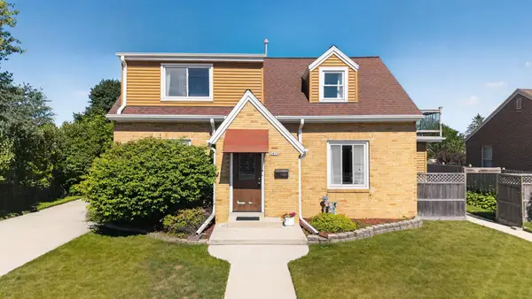 2833 S 10th St, Sheboygan, WI 53081