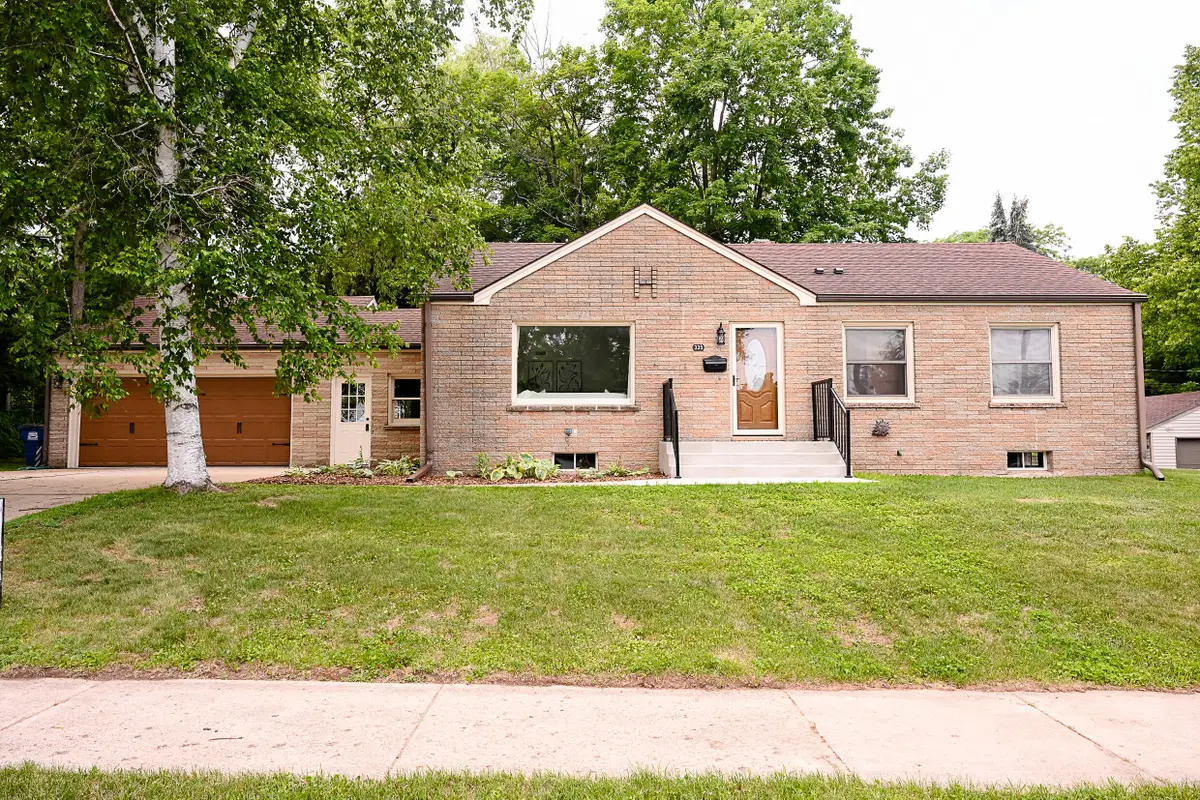 335 S High St, Port Washington, WI 53074 - #1