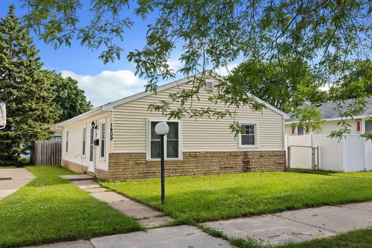 1409 Salem Rd, La Crosse, WI 54603 - #1