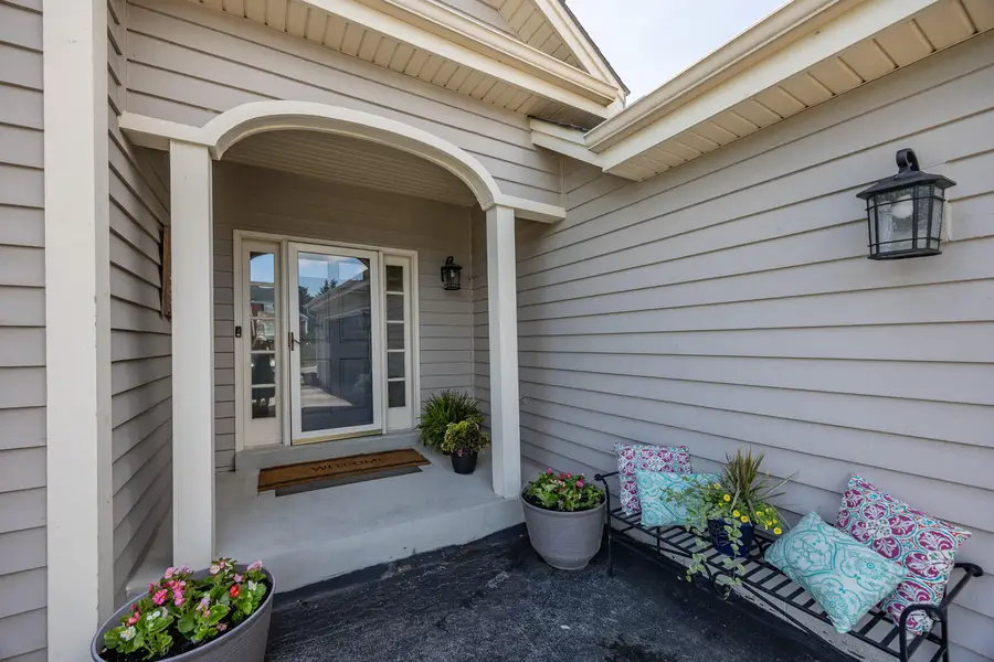 N102W14659 Providence Ct, Germantown, WI 53022 - #3
