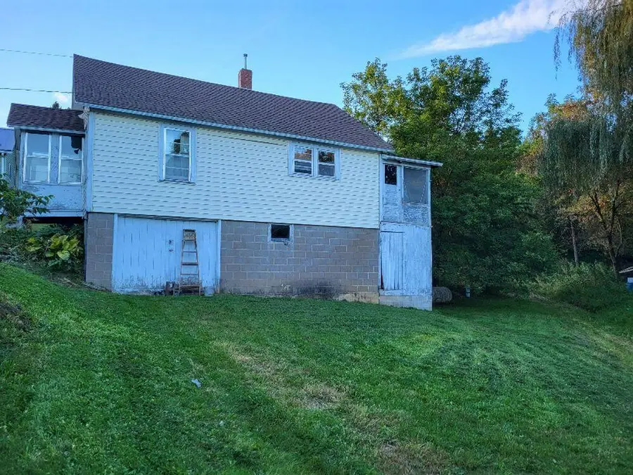 100 Church St, Ontario, WI 54651 - #2