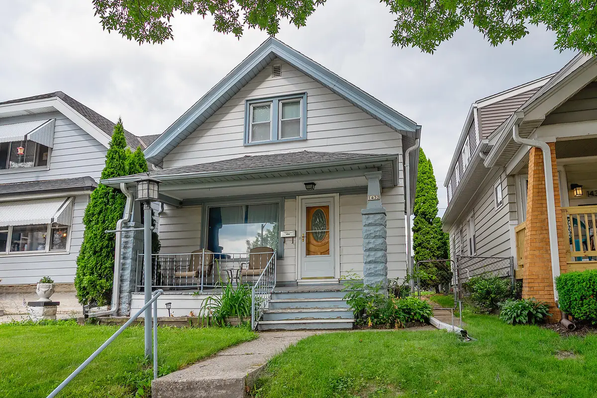 1432 S 78th St, West Allis, WI 53214 - #1