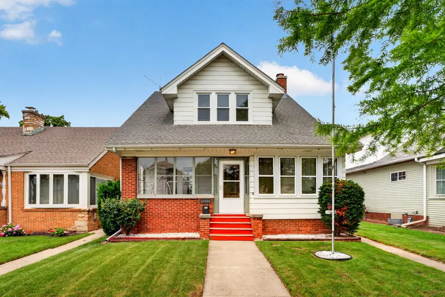 3316 Wright Ave, Racine, WI 53405 - #2