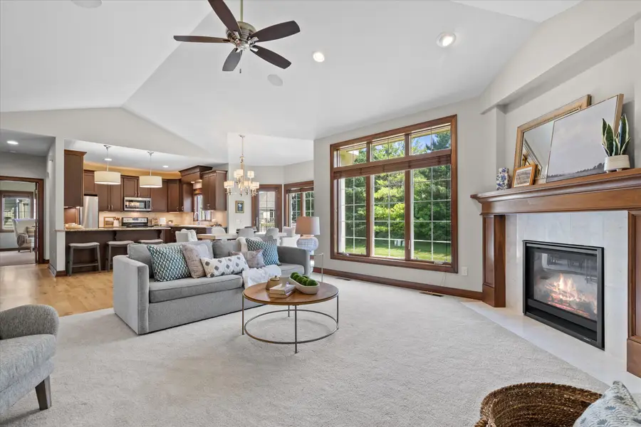 1443 Hidden Waters Cir, West Bend, WI 53095 - #3