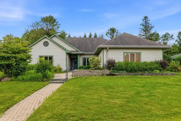 390 Woodlake Rd, Kohler, WI 53044