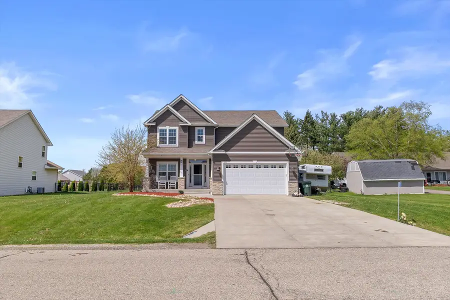 320 W Hunt Ave, Twin Lakes, WI 53181 - #2