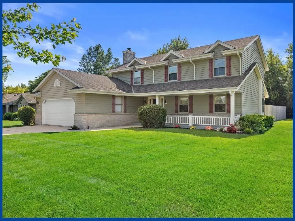W143N10771 Wooded Hills Dr, Germantown, WI 53022 - #1