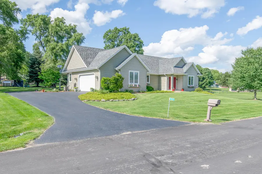 W5158 Hares Foot Rd, Sugar Creek, WI 53121 - #3