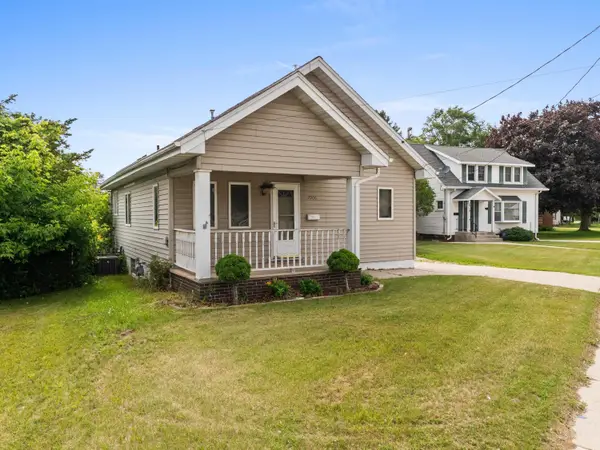 2906 Forest Ave, Two Rivers, WI 54241