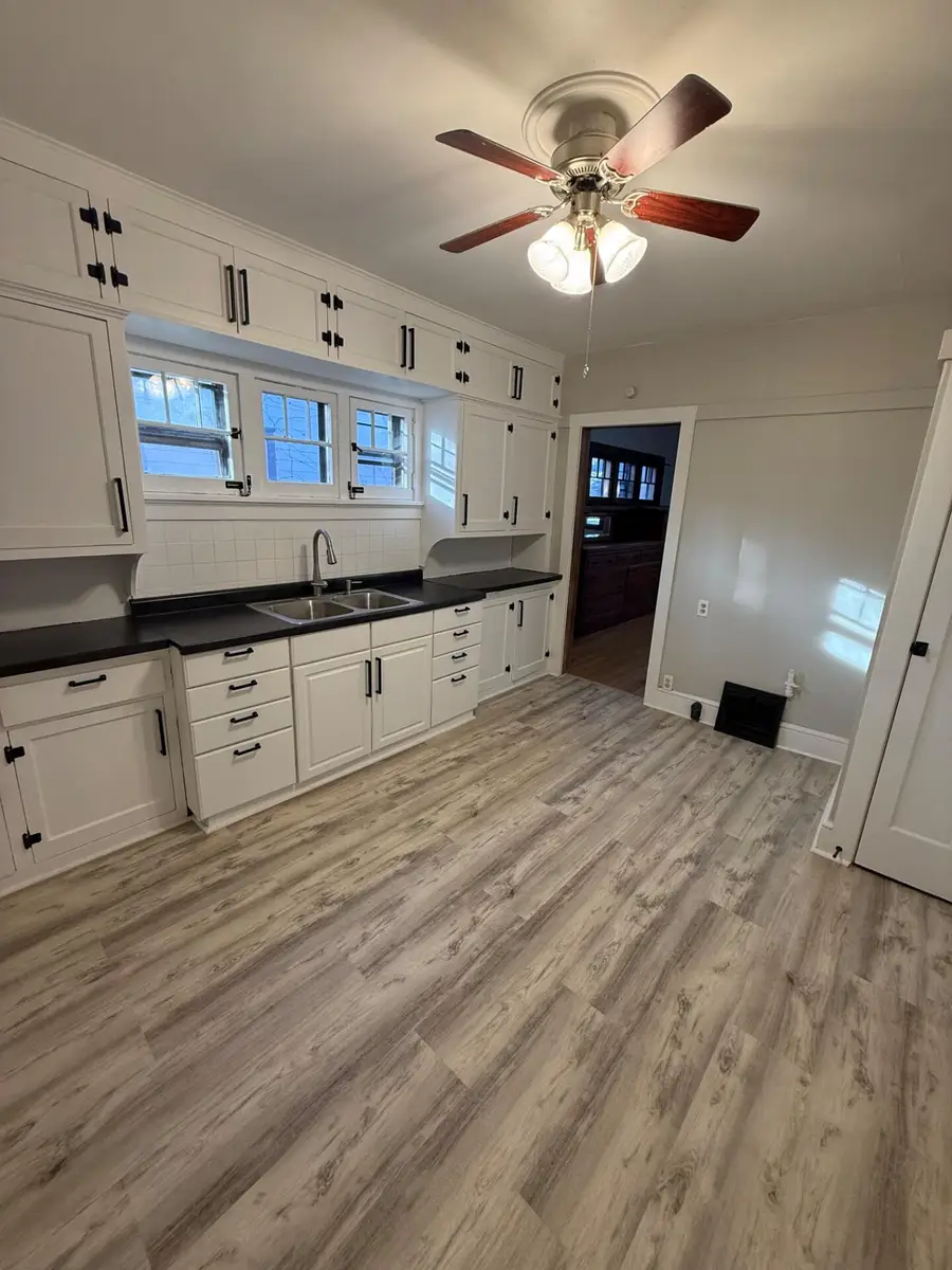 4624 N 30th St, Milwaukee, WI 53209 - #3