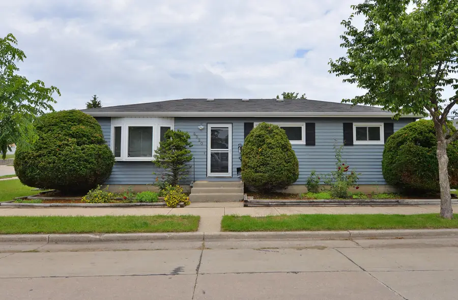 4320 Byrd Ave, Racine, WI 53405 - #2