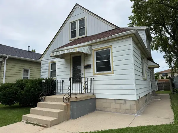 2210 S 56th St, West Allis, WI 53219