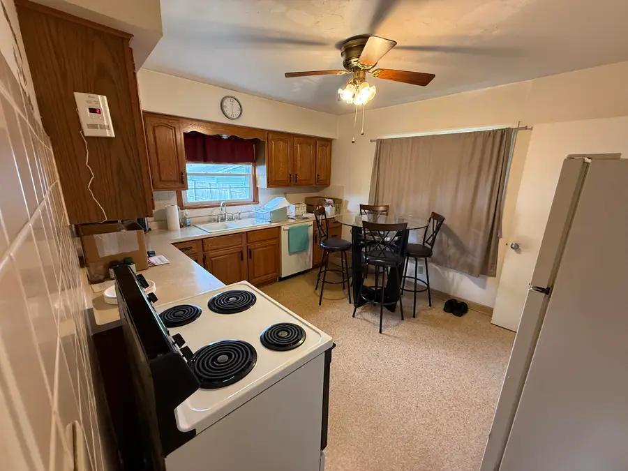 2210 S 56th St, West Allis, WI 53219 - #2