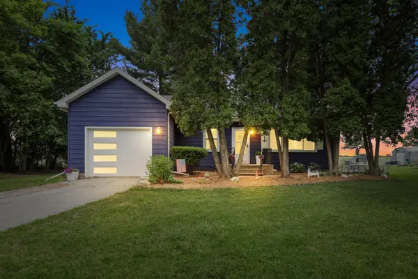 2598 Tilden Ave, Delavan, WI 53115