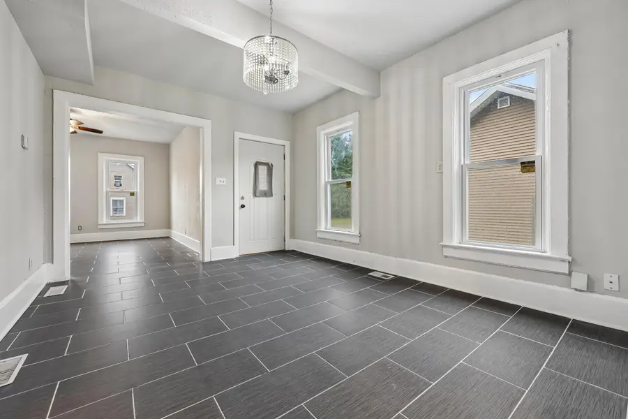 1222 Summit Ave, Racine, WI 53404 - #3