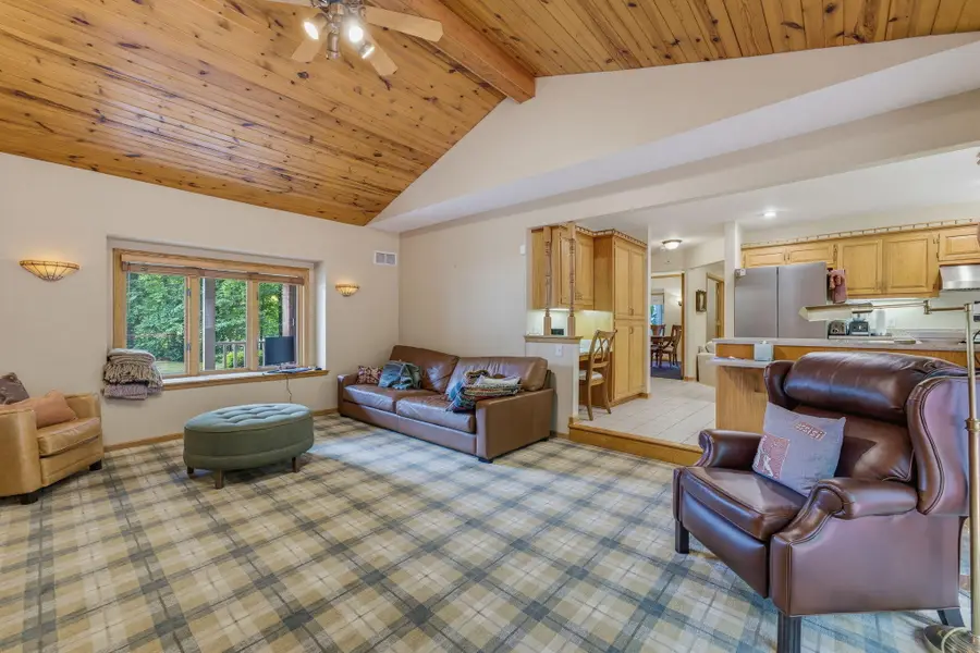 3532 S 121st Ct, Greenfield, WI 53228 - #3