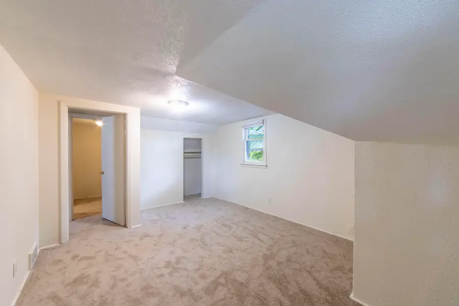 2222 N 51st St, Milwaukee, WI 53208 - #3