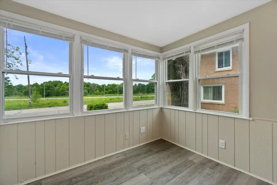 5676 N 43rd St, Milwaukee, WI 53209 - #3