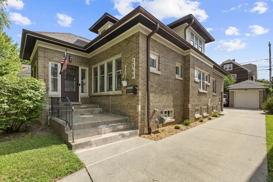 2360 N 60th St, Milwaukee, WI 53210 - #2