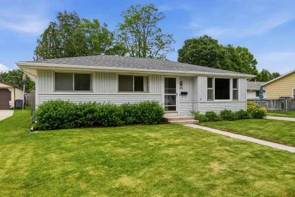 3621 S 16th St, Sheboygan, WI 53081