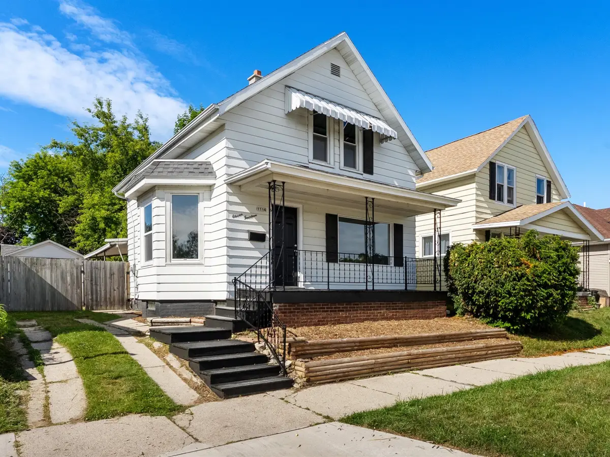 1114 Broadway Ave, Sheboygan, WI 53081 - #1