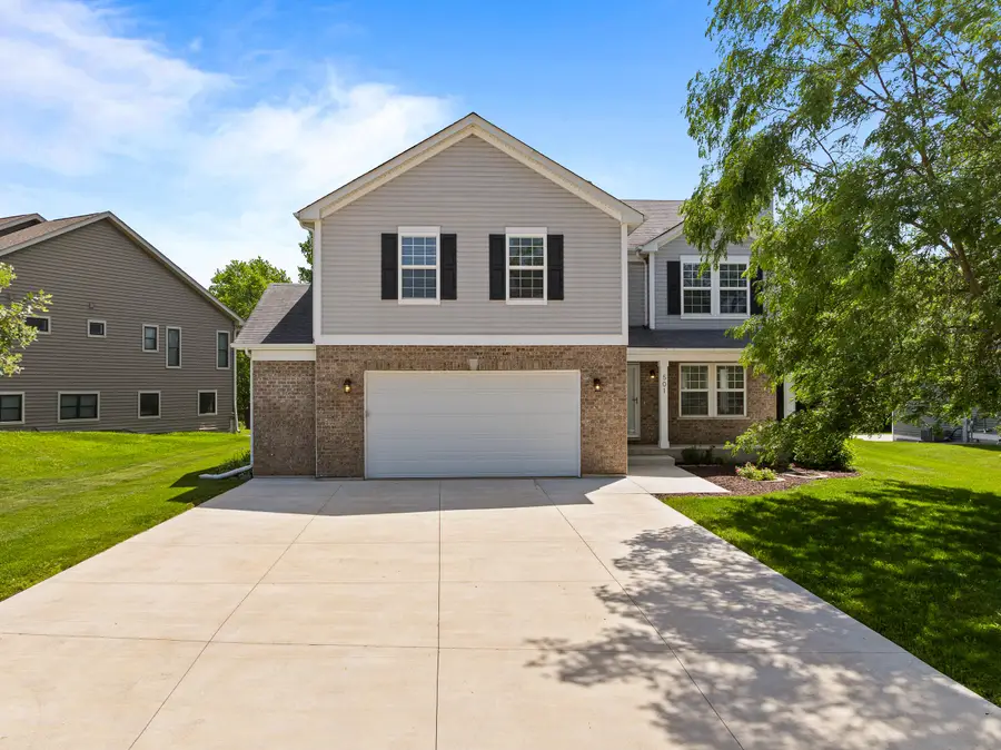 501 Manning Way, Lake Geneva, WI 53147 - #2