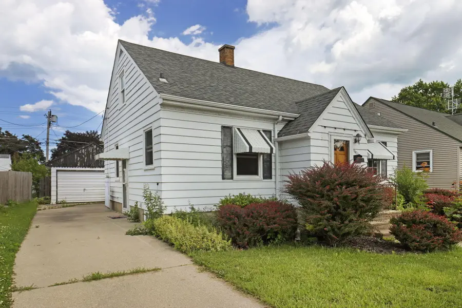 7821 22nd Ave, Kenosha, WI 53143 - #2